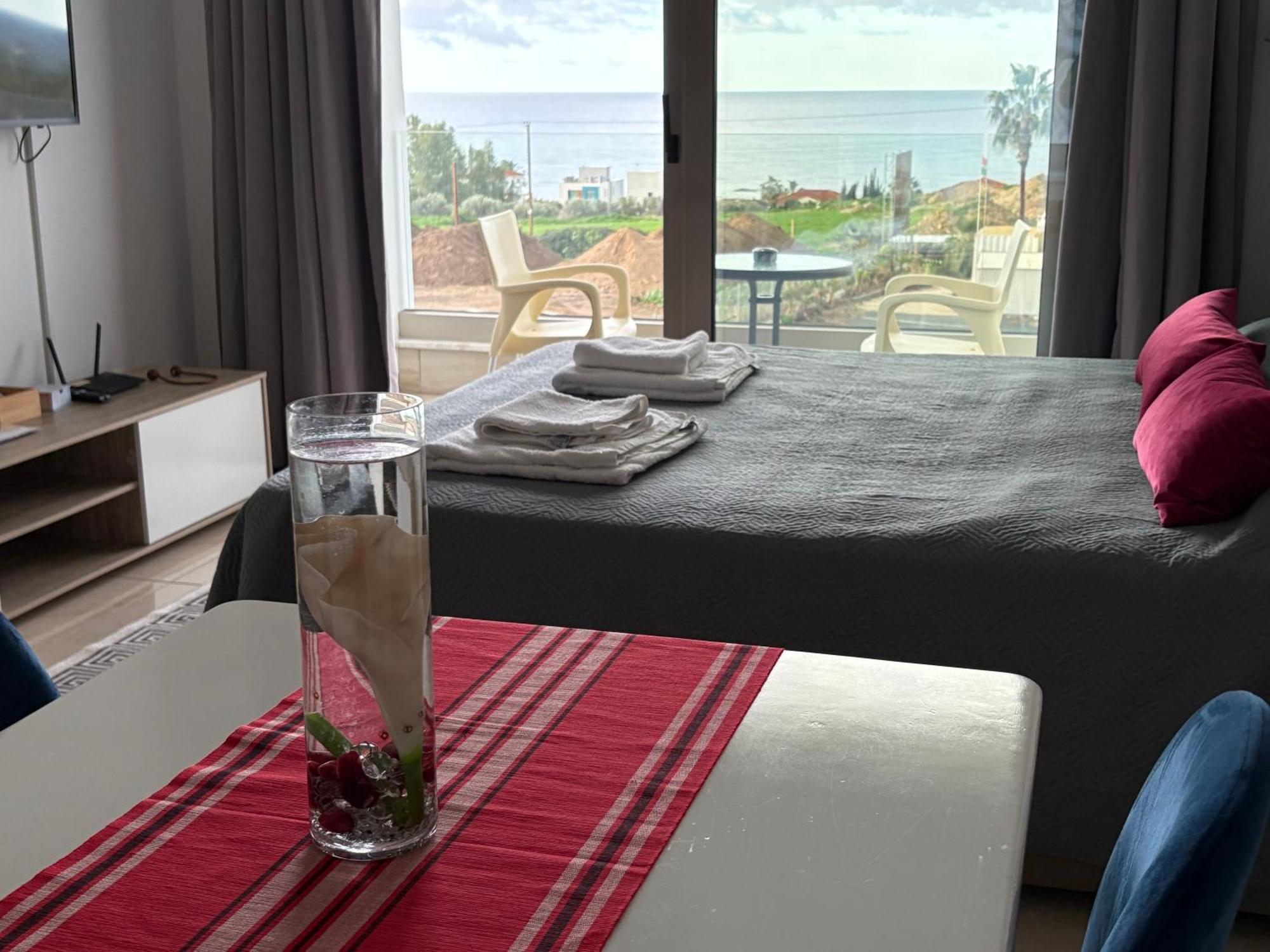 Harmony Seaview Apartments Paphos Exterior photo
